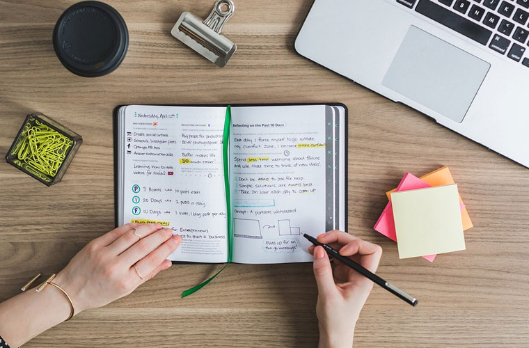 重庆市黔江区民族职业教育中心各专业收费