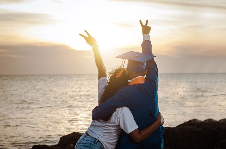 四川省三台县刘营职业高级中学校各专业怎么收费